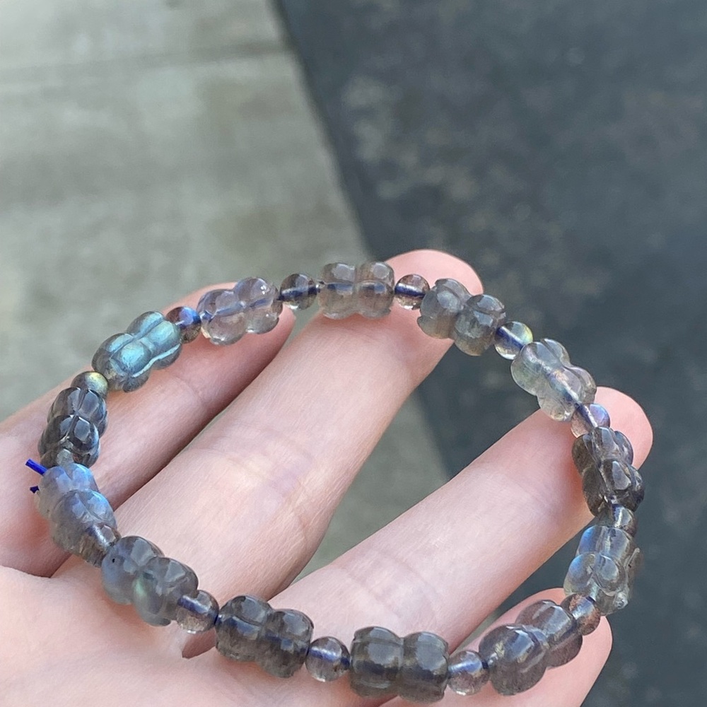 Labradorite Double Lotus Bracelet 6–7mm Flashy
